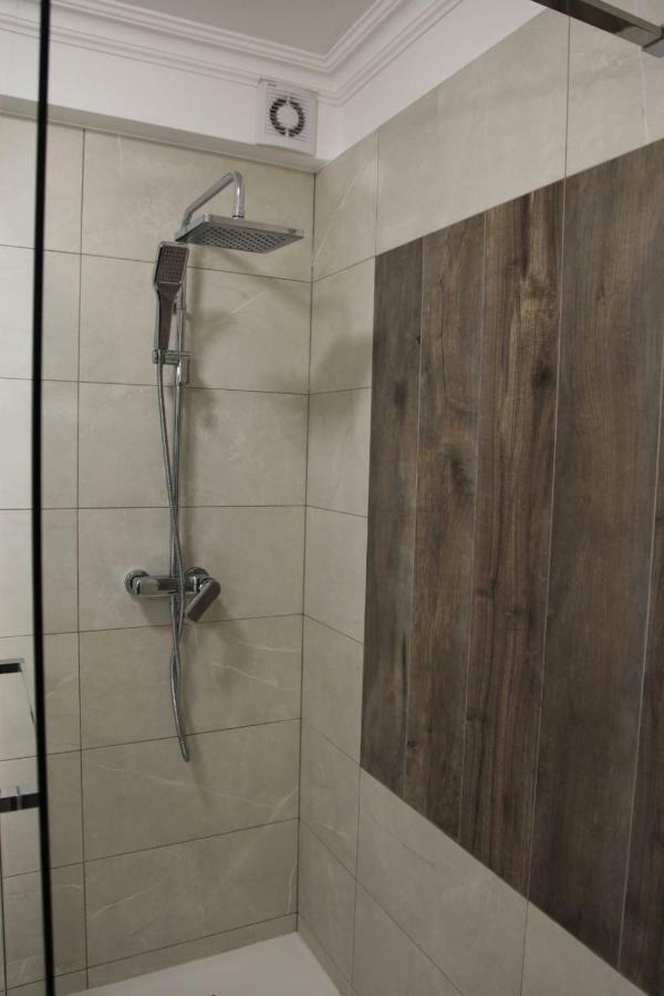 Stylish 2 Room Flat 60 Meters To The Beach Nice Eksteriør bilde