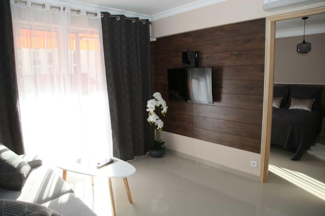Stylish 2 Room Flat 60 Meters To The Beach Nice Eksteriør bilde