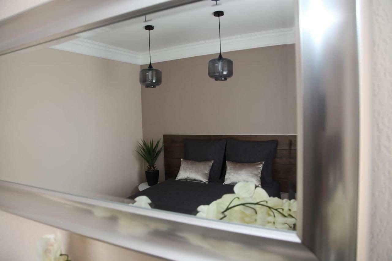 Stylish 2 Room Flat 60 Meters To The Beach Nice Eksteriør bilde